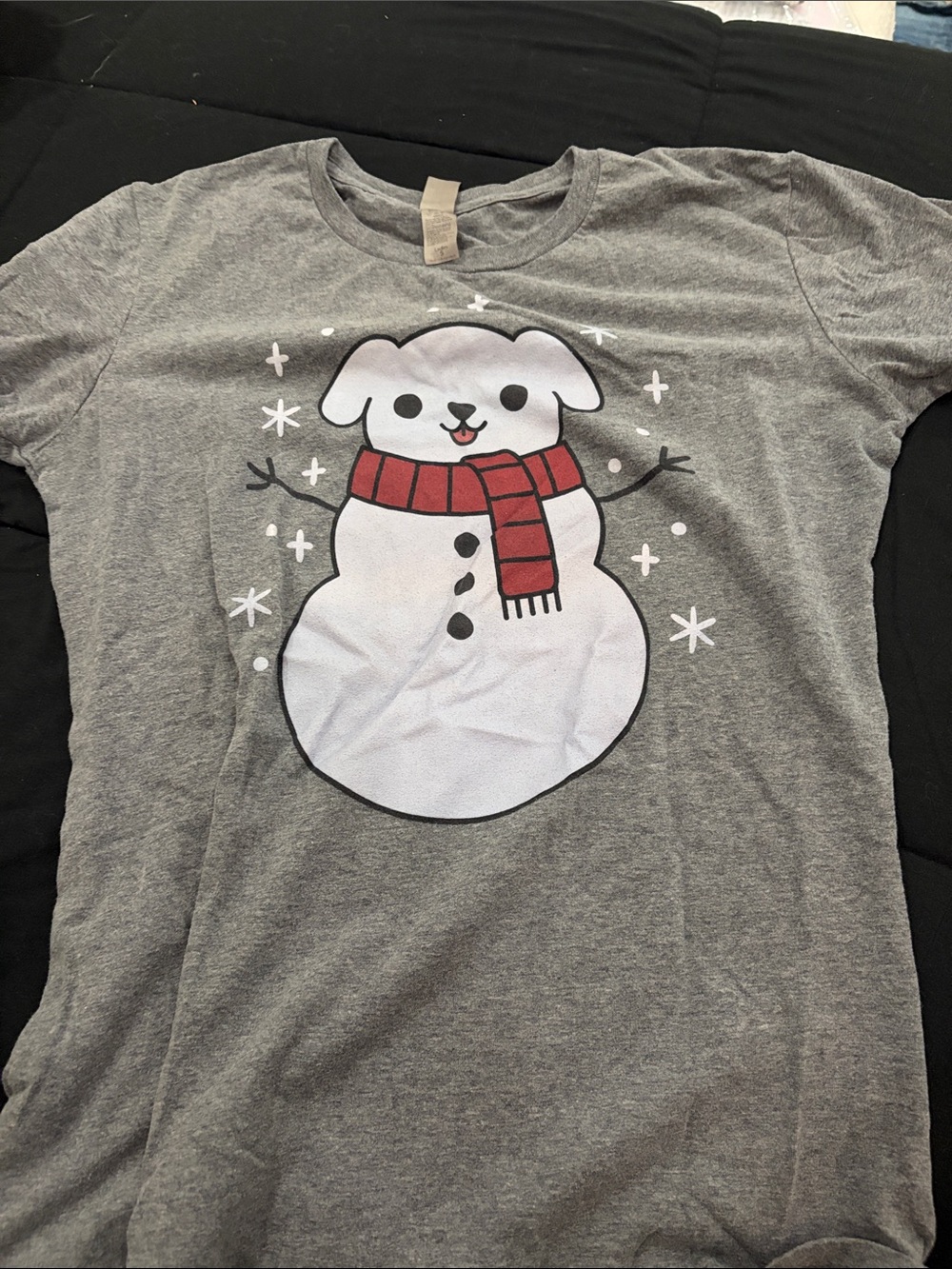 Gray Dog Snowman Graphic Tee with Red Scarf - Pets Dog